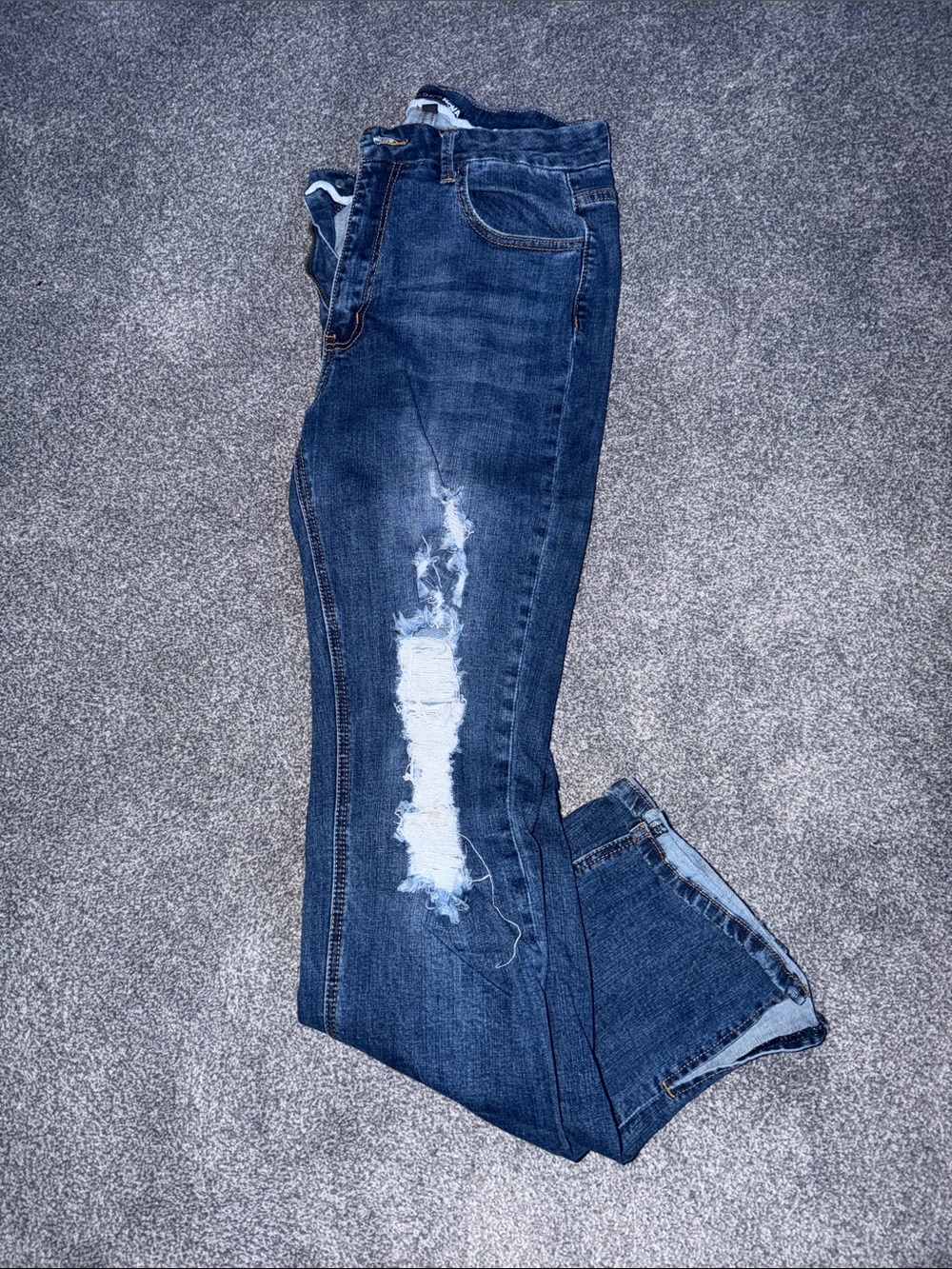 Fashion Nova Dark Blue Skinny Jeans with Distressed Knee
